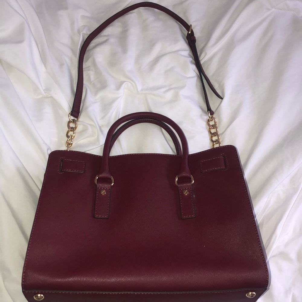 Michael Kors Medium Hamilton Lock Signature Bag - Picture 3 of 6